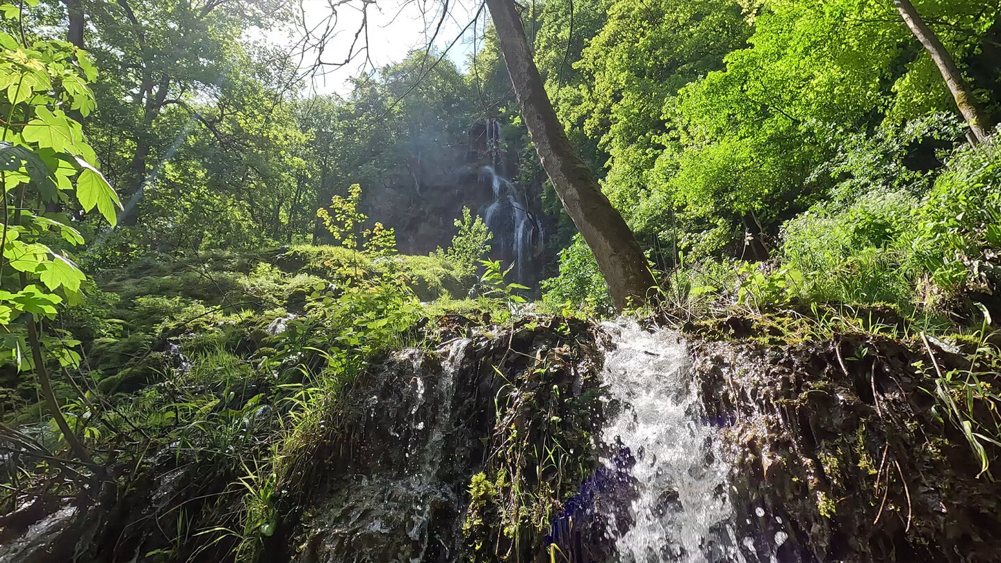 Fallstufen des Uracher Wasserfalls