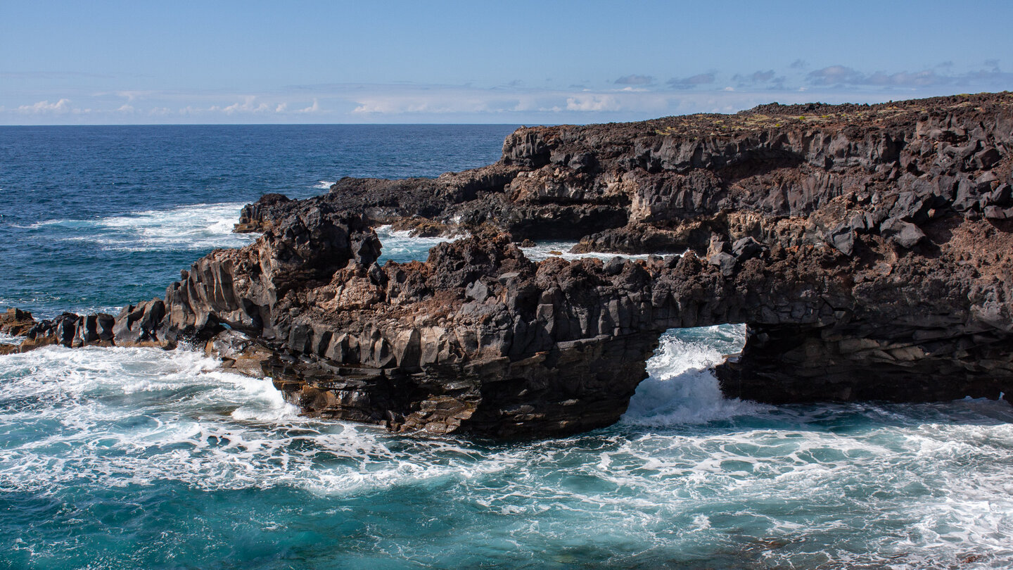 Am Ziel: Felstor an der Punta de Teno zeugt von der Kraft des Meeres