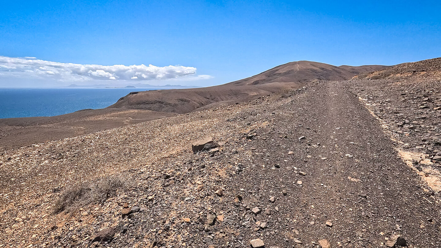 Panorama mit den Nachbarinseln Los Lobos und Fuerteventura