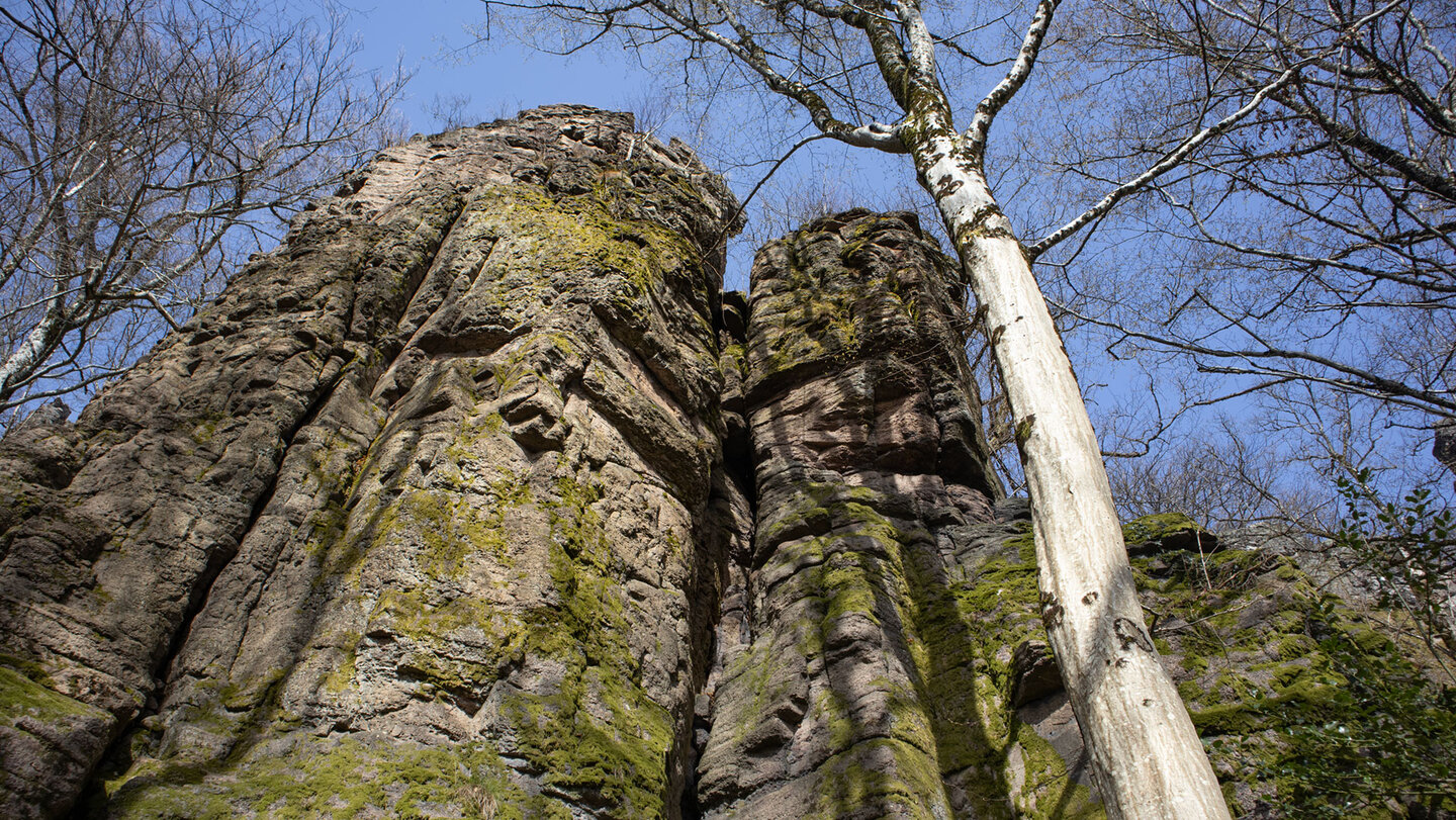 Felsgiganten auf der Battert-Route mit Felsentreppe und Einsiedlerpfad