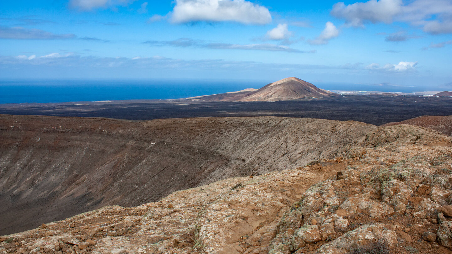 Blick von der Caldera auf den Montaña Tenezare