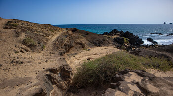 die Kanninchen-Schlucht an der Ostküste der Insel La Graciosa