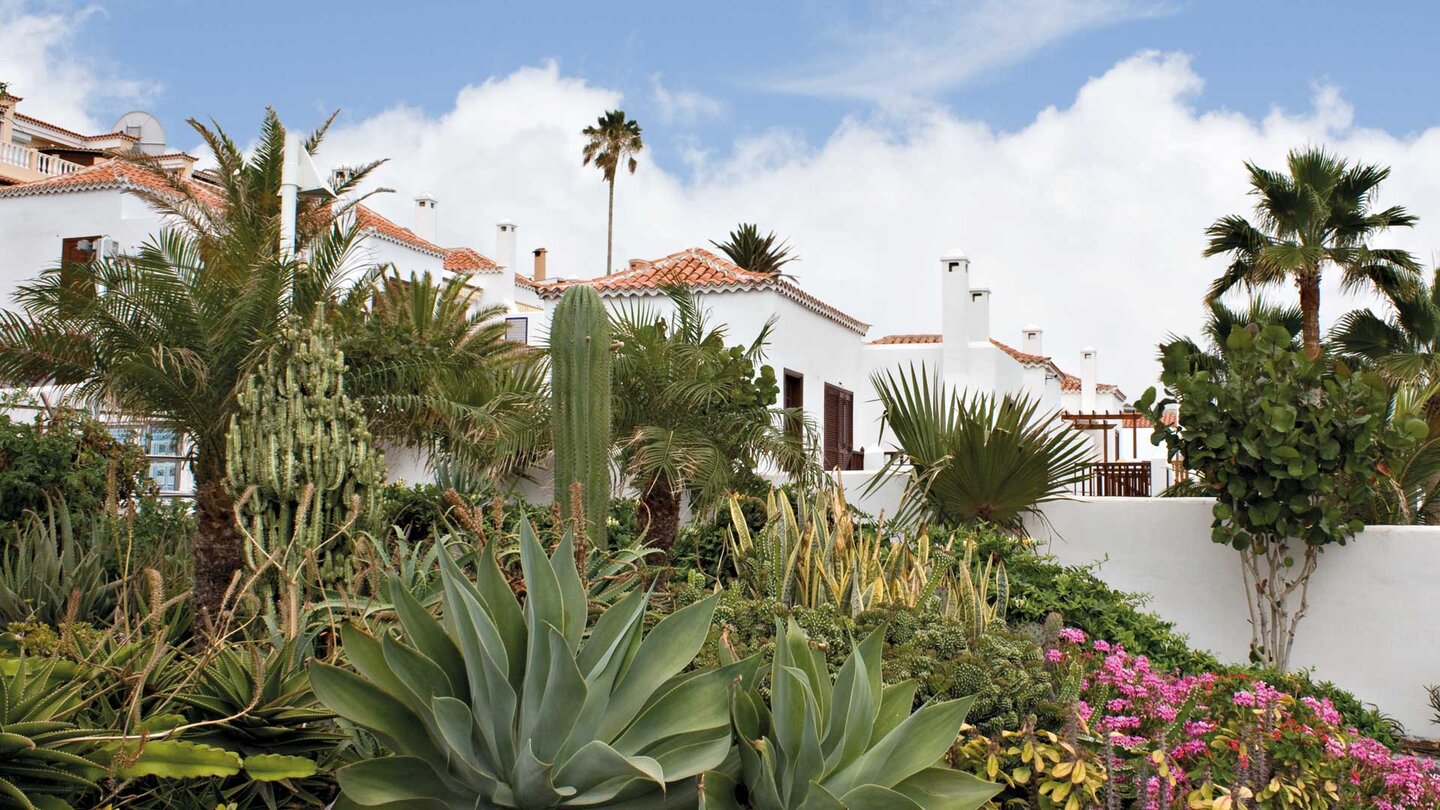 Ferienanlagen in Puerto de Santiago auf Teneriffa