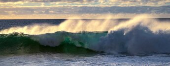 Brandung am Strand von Paul do Mar auf Madeira Brandung am Strand von Paul do Mar