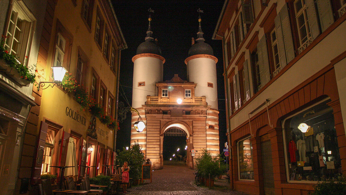 das Brückentor an der Alte Brücke in Heidelberg das Brückentor an der Alte Brücke in Heidelberg