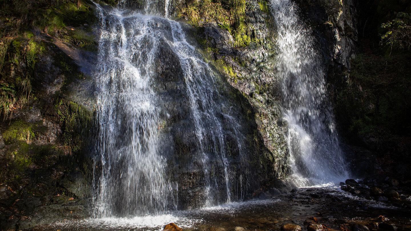 die Thur speist den Heidenbad-Wasserfall