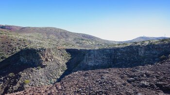 felsige Abbruchkante am Barranco de la Vera