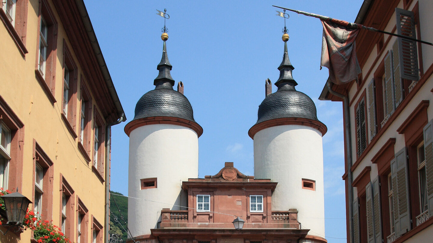 das Brückentor – Stadttor an der Alten Brücke in Heidelberg Brückentor an der Alten Brücke in Heidelberg