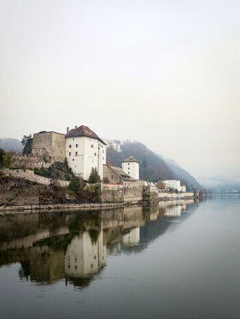 Blick entang der Veste Niederhaus Passau