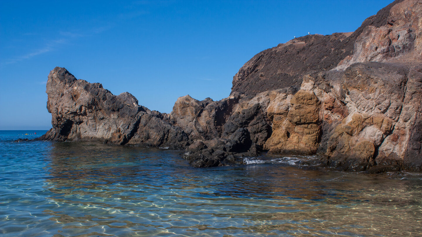 Felsformation in der Papagayo-Bucht Felsformation in der Papagayo-Bucht