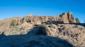 Blick von der Degollada del Nublo zum Felsplateau