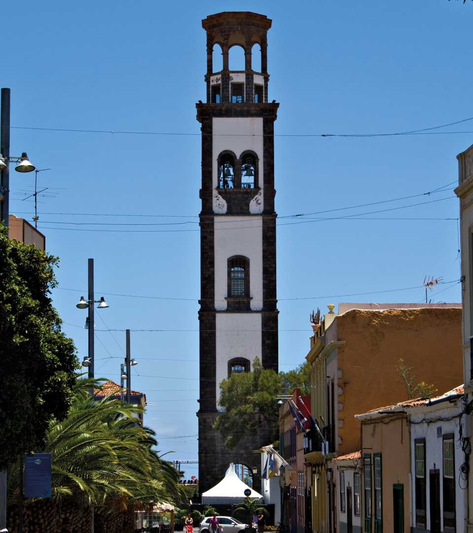 der Glockenturm der Iglesia Matriz de la Concepción in Sante Cruz auf Teneriffa