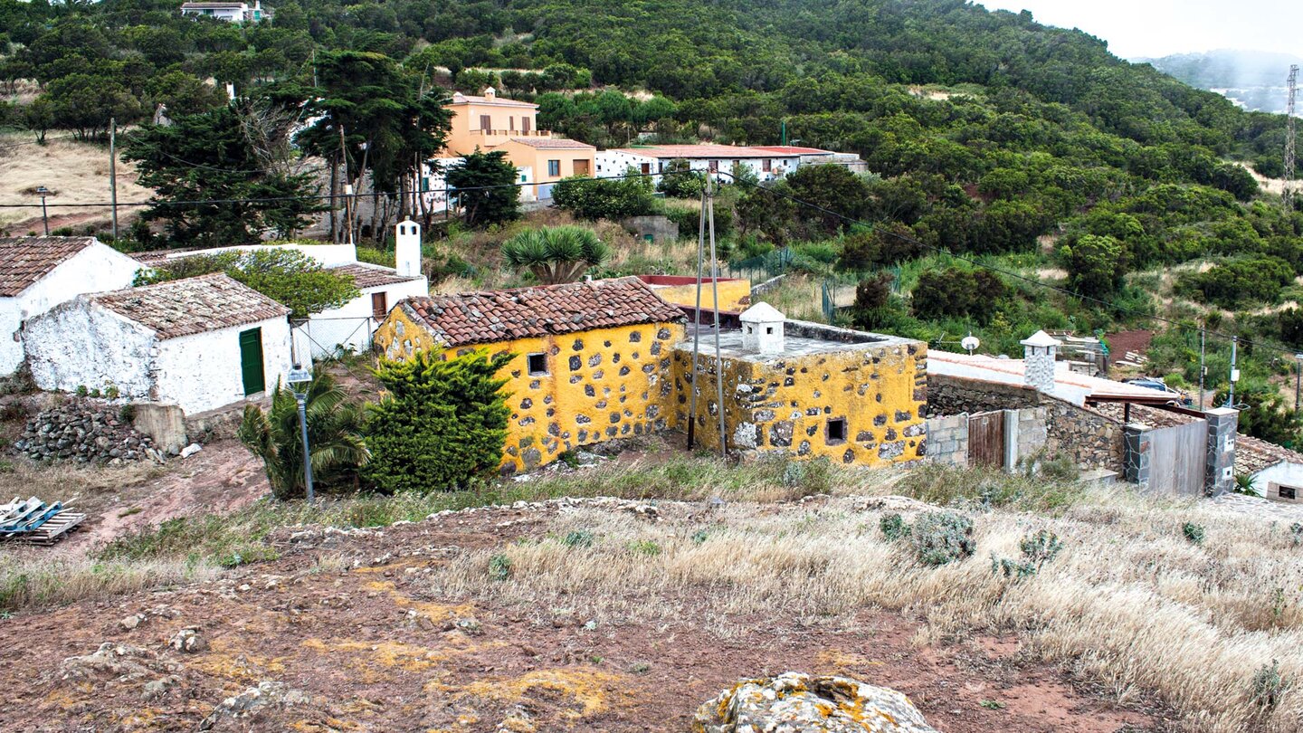 das Örtchen Los Bailaderos mit traditionellen Steinhäusern