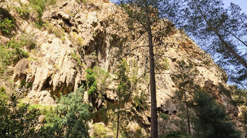 Felswände am Rio Verde