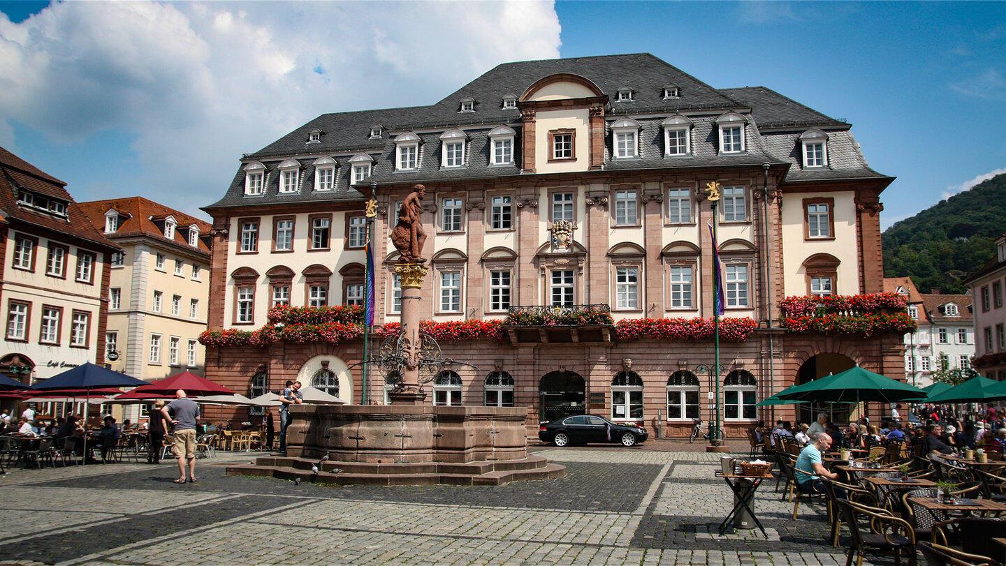 das Heidelberger Rathaus am Marktplatz das Heidelberger Rathaus am Marktplatz