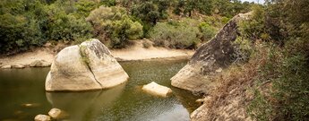 die Wasserbecken des Río Hozgarganta laden zum Baden ein