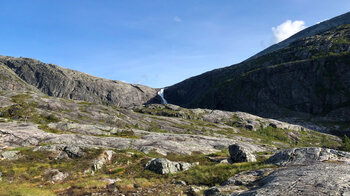 Weg zum Nykkjesøyfossen