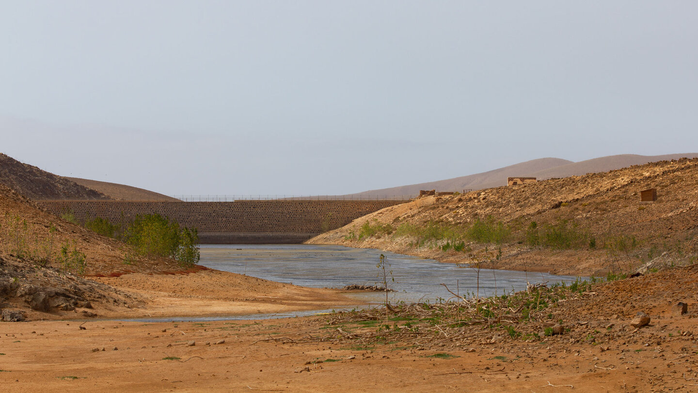 der Stausee Embalse de los Molinos