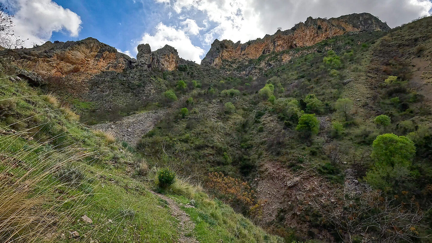 Wanderung zur Caldera del Tío Lobo Wanderung zur Caldera del Tío Lobo