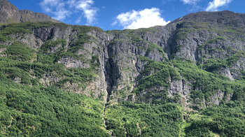 Wasserfall am Nærøyfjord