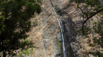 der Wasserfall Cascada de la Fondada