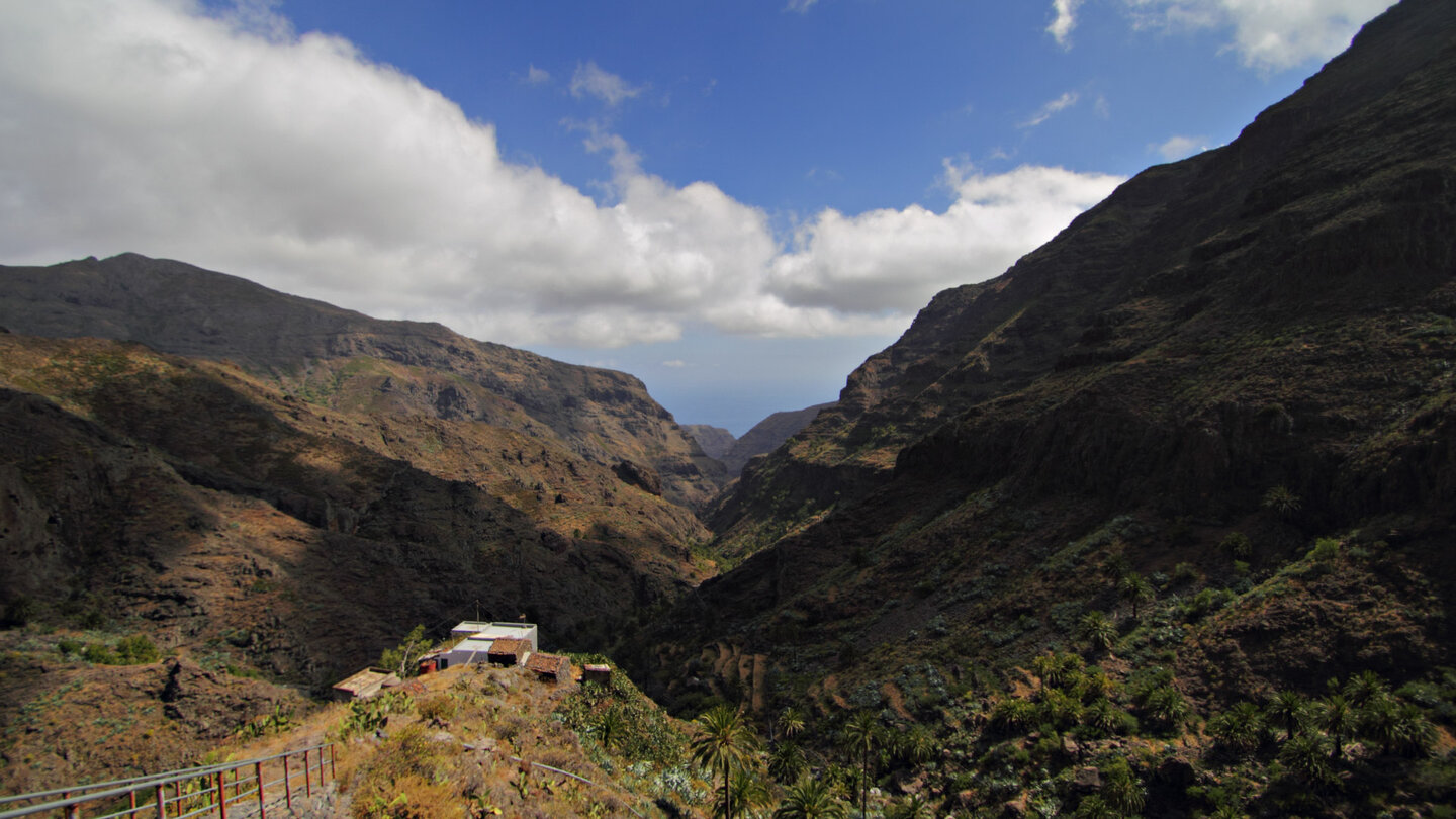 einsame Finca am Aussichtspunkt Mirador del Erque auf La Gomera