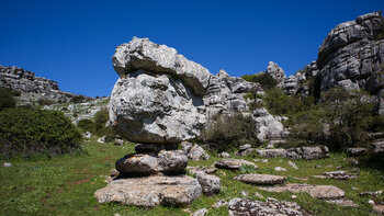 Wanderweg bei La Maceta im Naturpark Torcal de Antequera