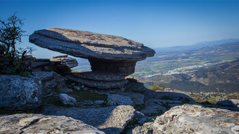 El Sombrerillo ein Wahrzeichen des Torcal de Antequera