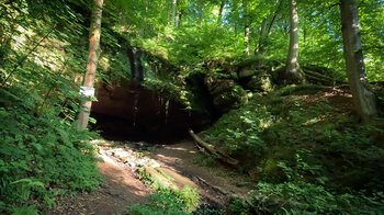 Naturdenkmal Bärenhohle bei Rodalben