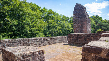 Oberburg der Ruine Ramburg bei Ramberg