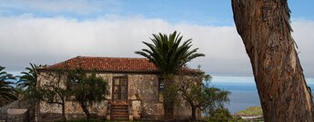 verfallene Finca gegenüber der Iglesia de San Mauro Abad in Puntagorda auf La Palma