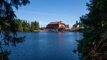 Der Mummelsee ist ein Ausflugsziel an der Schwarzwaldhochstraße