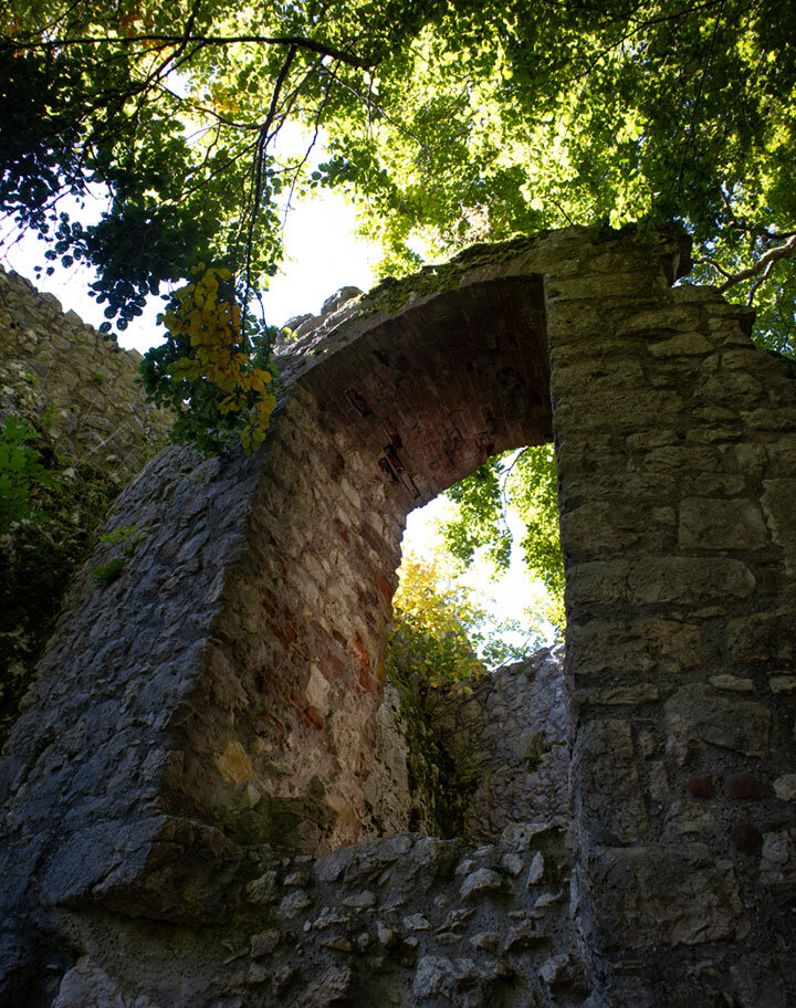 Nordturm der Ruine Falkenstein