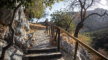 der periurbane Weg in Zuheros führt zum Ausgangspunkt
