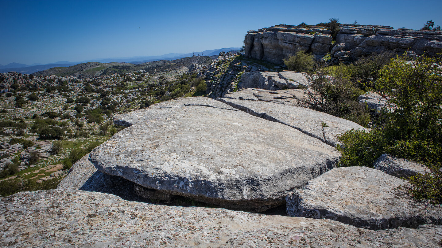 Felsplattformen im Naturpark El Torcal de Antequera Felsplattformen im Naturpark El Torcal de Antequera
