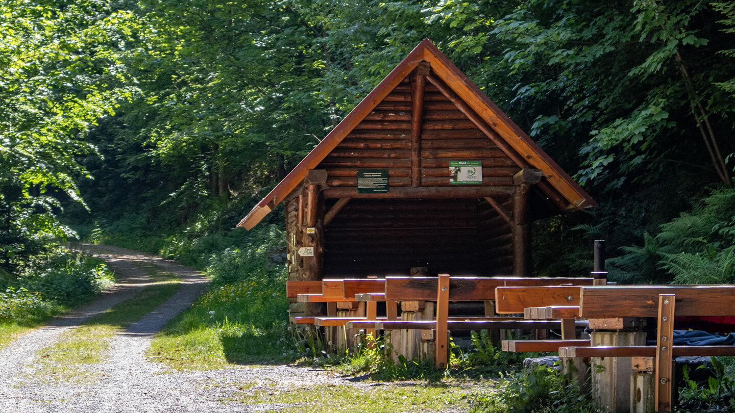 Hütte am Grillplatz Blaubronn