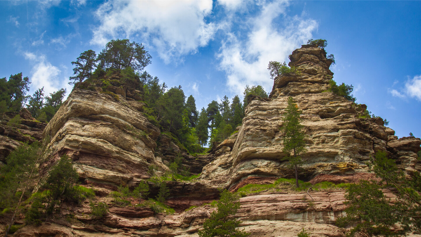 faszinierende Felsformationen in der Bletterbachschlucht Felsformationen in der Bletterbachschlucht
