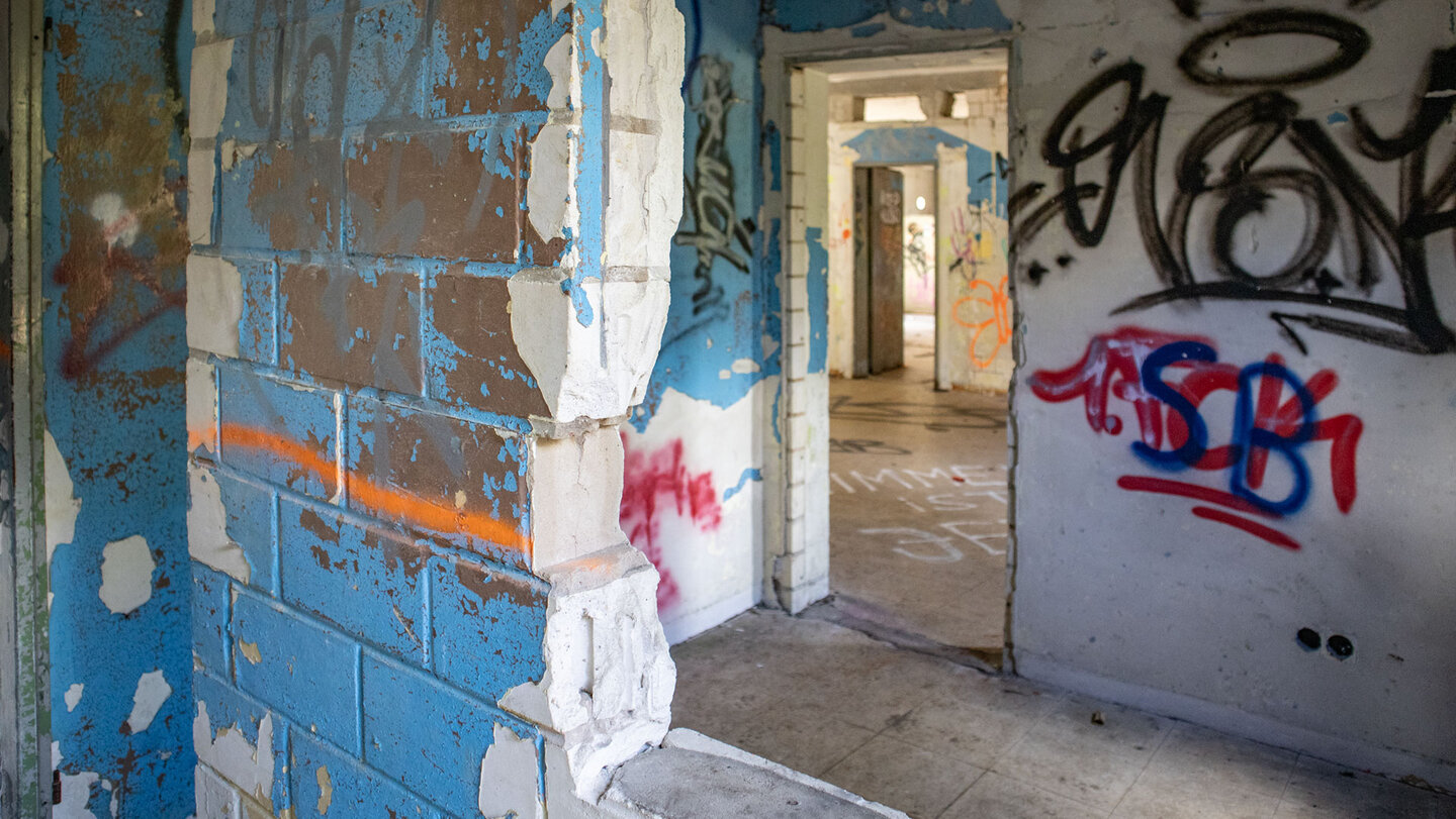 Blick ins ehemalige Wachgebäude der Area One