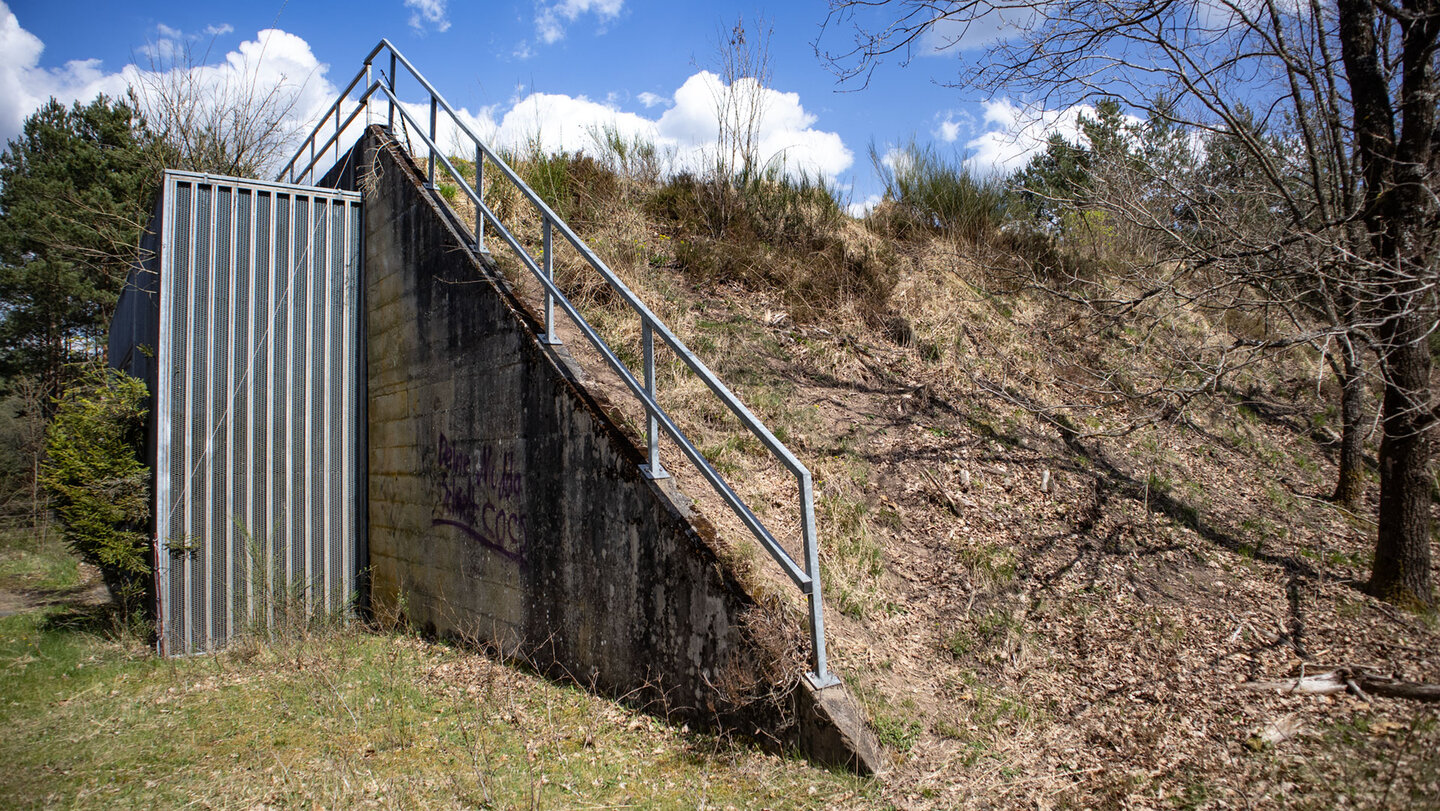 Munitionslagerhäuser im Sonderwaffenlager Area One in Fischbach bei Dahn