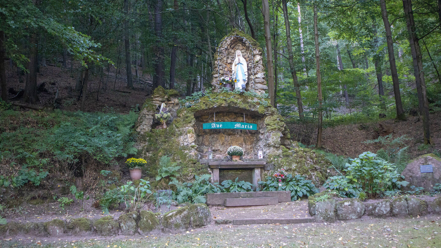 Marienkapelle bei Schwanheim am Rand des Rimbach-Steigs.