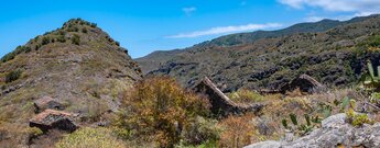 die Wanderung führt an den Ruinen des verlassenen Dorfs Las Moradas vorbei