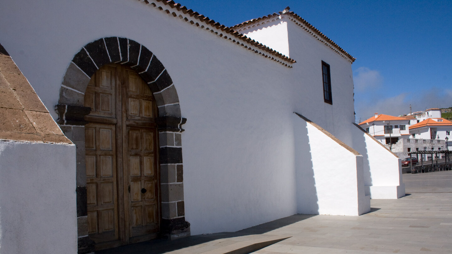 das Kirchenschiff der Virgen de la Candelaria in Chipude auf La Gomera