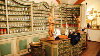 historische Apothekeneinrichtungen im Deutschen Apothekenmuseum im Schloss Heidelberg