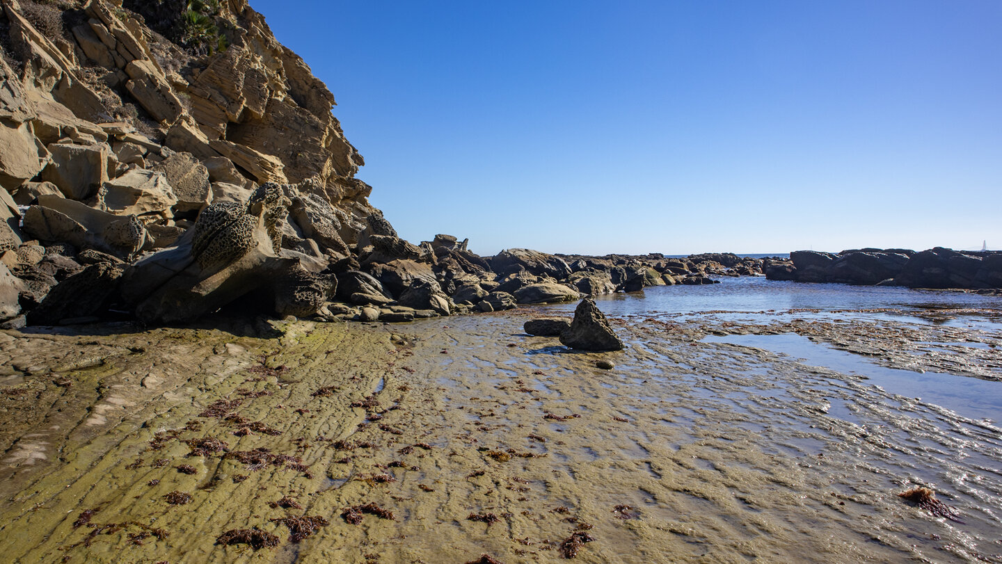 des Sendero Colada de la Costa folgt der Küstenlinie mit Abstechern zu den Felsen im Meer
