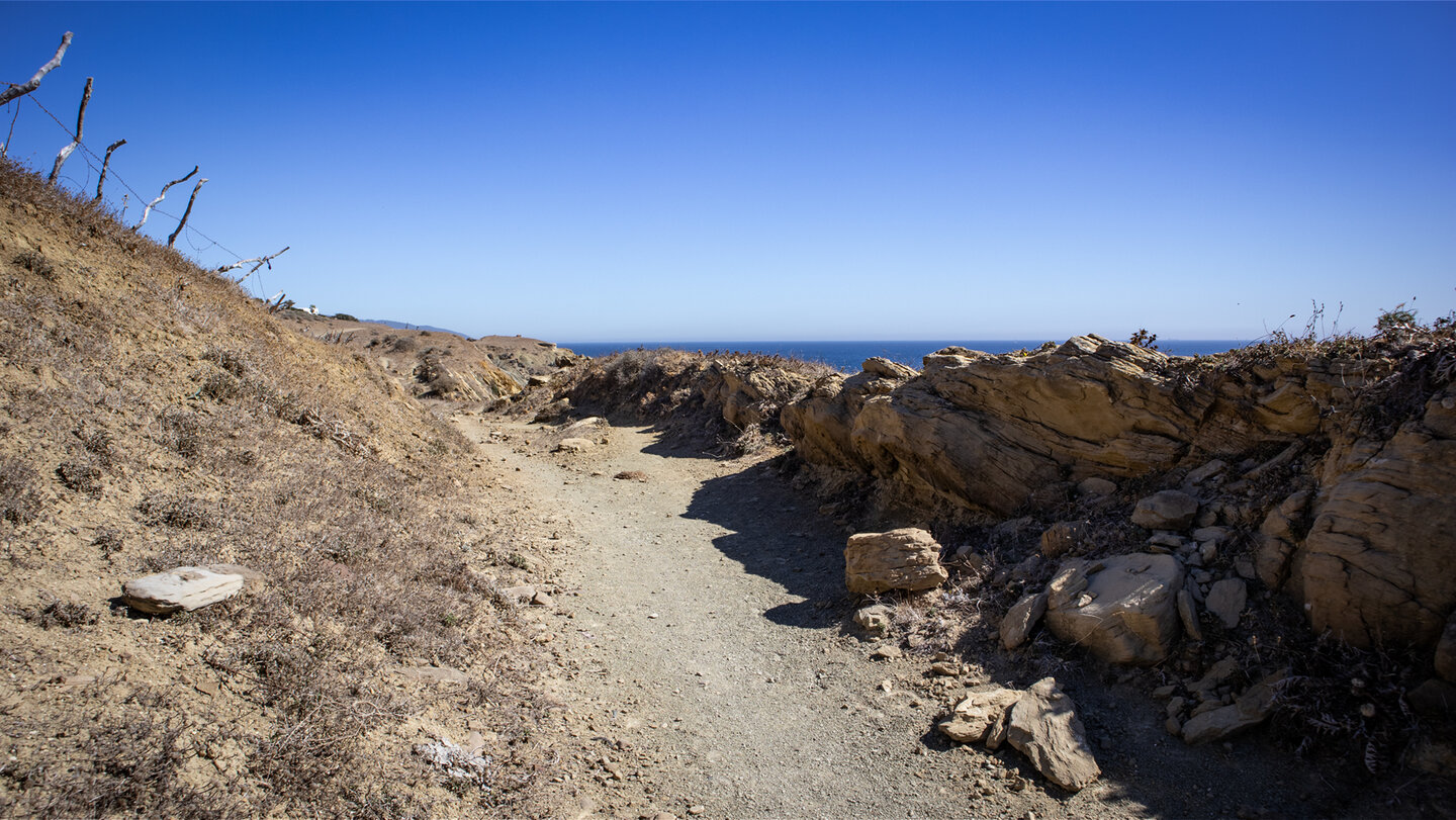 Wanderweg an der Abruchlinie beim Colada del Camino