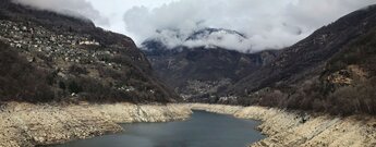 der Stausee Lago di Vogorno im Verzascatal