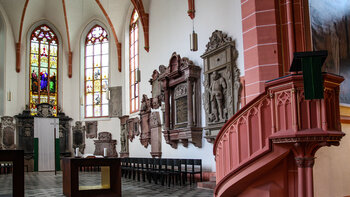 Altarraum der Peterskirche in Heidelberg