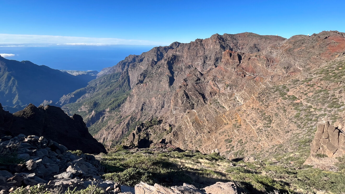 Blick in die Caldera de Taburiente beim Aufstieg zum Pico de la Cruz