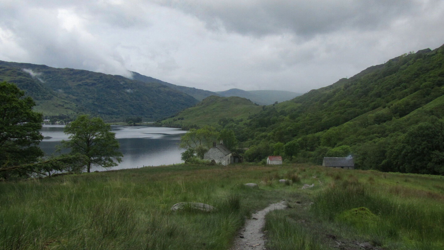 Schutzhütte des schottischen Alpenvereins am Loch Lomond