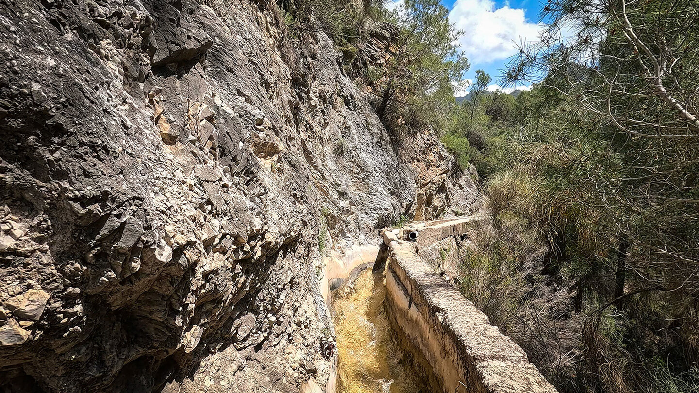 Engstelle am Acequia Lízar
